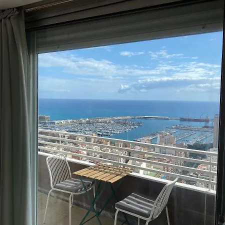 Daire 29th Floor & Sea View Alicante